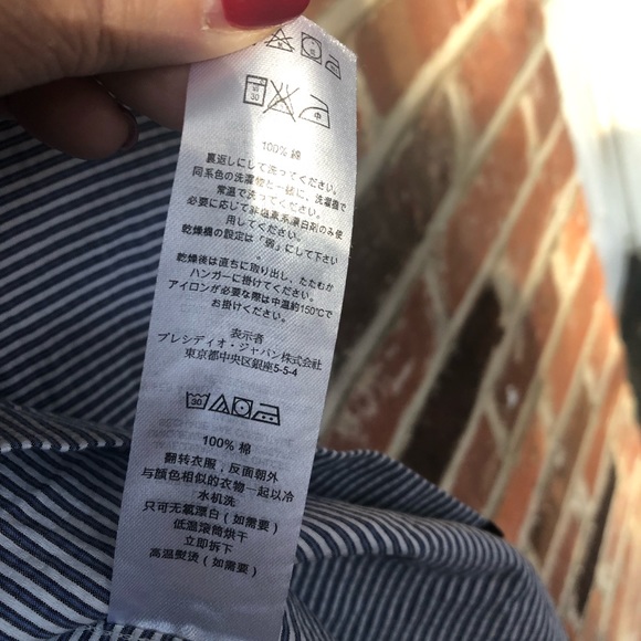 A/X Armani Exchange Men’s slim fit Navy pinstripe shirt with navy trim. - Picture 5 of 7